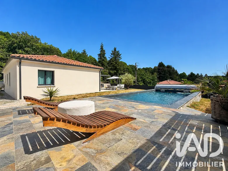 Maison 6 pièces 125 m² · à Aureil · 125 m² · 367 000 €