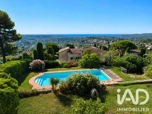 Maison à La Colle-sur-Loup (06480)