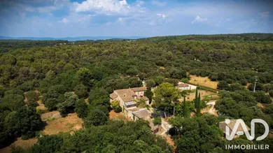 Mas à Ménerbes (84560)