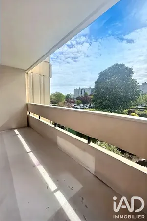 Apartment in Élancourt (78990)