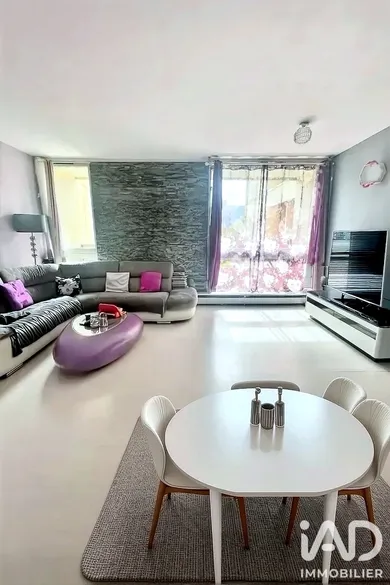 Appartement à Élancourt (78990)