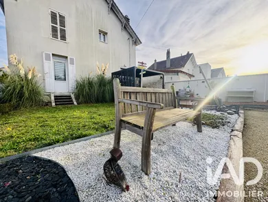 House in MANTES LA VILLE (78711)