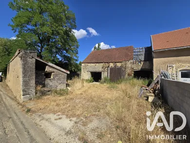 Barn in Montigny-Mornay-Villeneuve-sur-Vingeanne (21610)