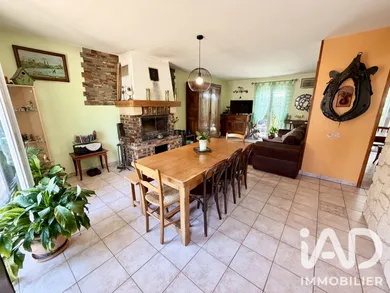 Maison de village à Ondreville-sur-Essonne (45390)