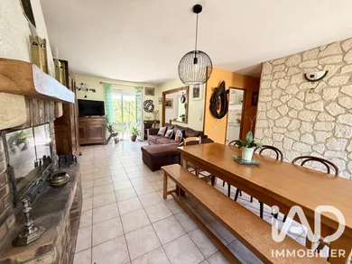 Maison de village à Ondreville-sur-Essonne (45390)