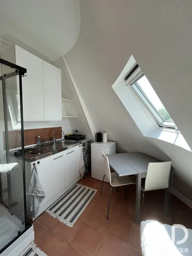 Studio à Paris (75007)