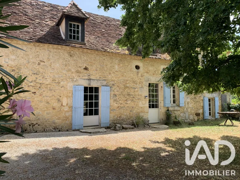 Maison 6 pièces 150 m² · à Queyssac · 150 m² · 290 000 €