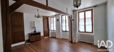Maison de ville à Villeneuve-sur-Yonne (89500)