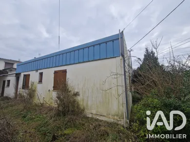 Immeuble à La Chapelle-Saint-Mesmin (45380)