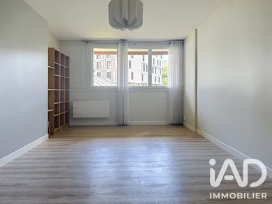 Appartement à Les Lilas (93260)