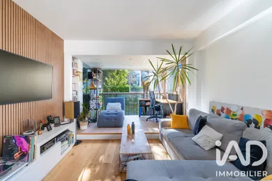 Apartment in Le Chesnay (78150)