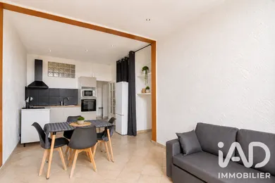 Apartment in Toulon (83000)