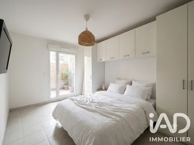 Apartment in Toulon (83100)