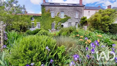 Townhouse in Beaupréau (49510)