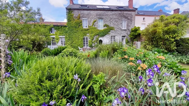 Maison 8 pièces 206 m² · à Beaupréau · 206 m² · 285 900 €
