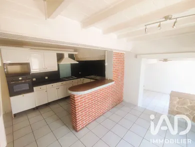 House in Monclar-de-Quercy (82230)