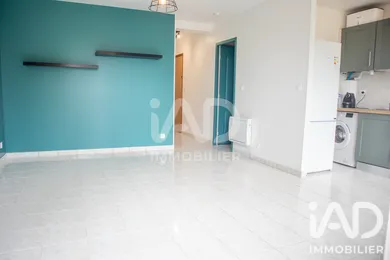Appartement à Lumigny-Nesles-Ormeaux (77540)