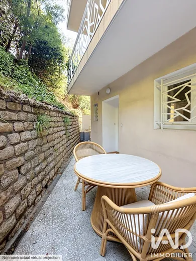 Apartment in Mandelieu-la-Napoule (06210)