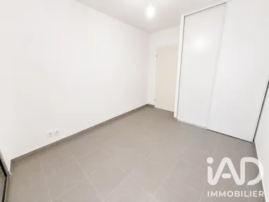 Immeuble à Bordeaux (33300)