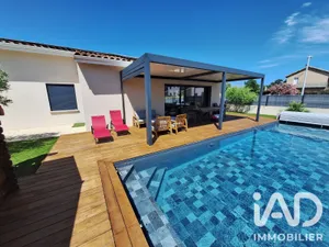 Maison traditionnelle à Beauvallon (26800)