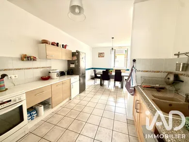 Apartment in Unieux (42240)