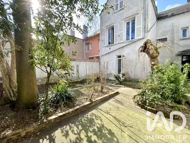 Immeuble à Montargis (45200)