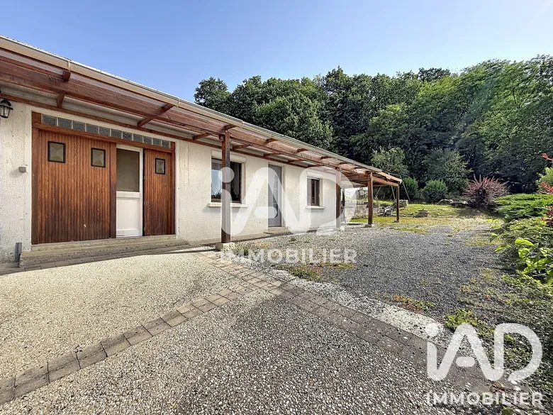 Maison 4 pièces 95 m² · à Vienne-le-Château · 95 m² · 107 500 €