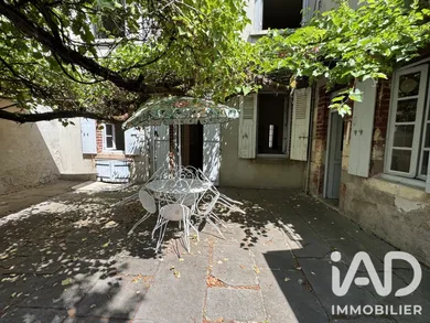Maison à Moulins (03000)