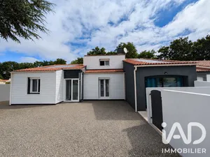 Maison à Challans (85300)