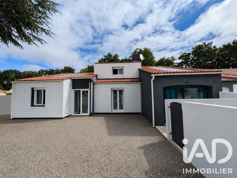 Maison 6 pièces 106 m² · à Challans · 106 m² · 275 000 €