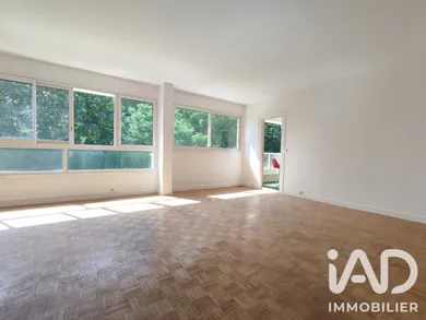 Appartement à Écouen (95440)