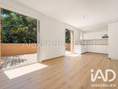 Appartement à Sanary-sur-Mer (83110)