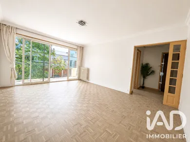 Appartement à Versailles (78000)