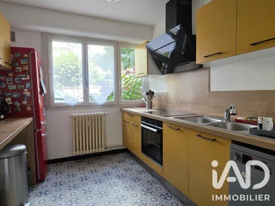 Appartement à Châtellerault (86100)