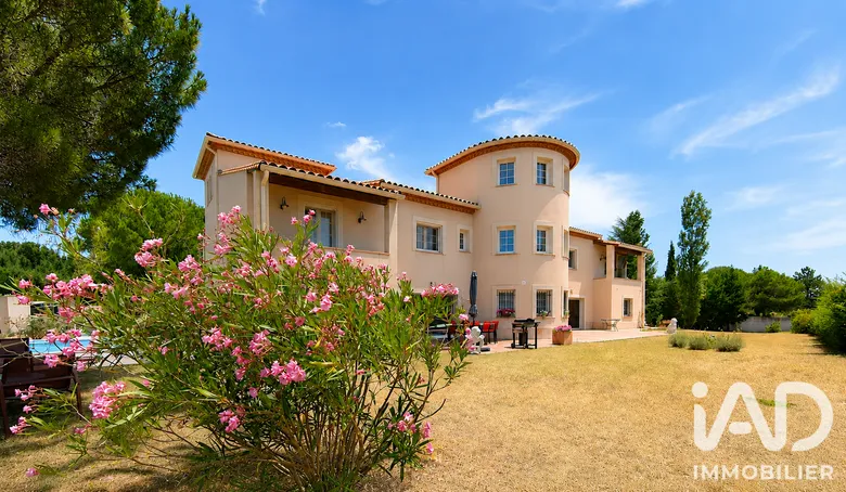 Maison 9 pièces 377 m² · à Carcassonne · 377 m² · 754 000 €