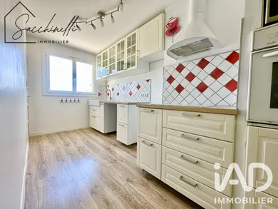 Appartement à Six-Fours-les-Plages (83140)