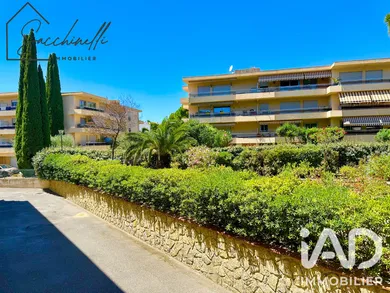Apartment in Six-Fours-les-Plages (83140)