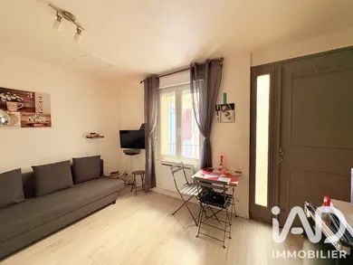 Studio à Aurillac (15000)