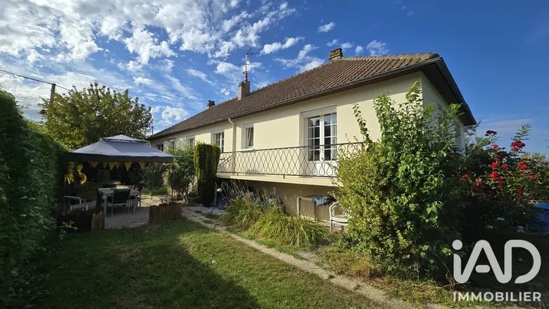 Maison 6 pièces 156 m² · à Saint-Marcel · 156 m² · 279 000 €