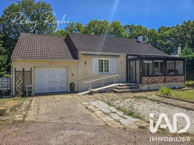 Maison de campagne à Chailly-en-Gâtinais (45260)