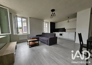 Apartment in Mouy (60250)