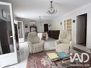 Maison traditionnelle à Villejuif (94800)