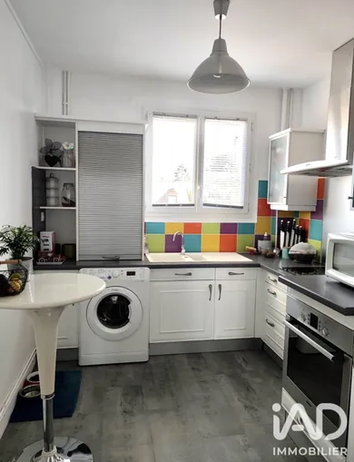 Apartment in Brunoy (91800)