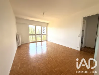 Appartement à Saint-Julien-en-Genevois (74160)