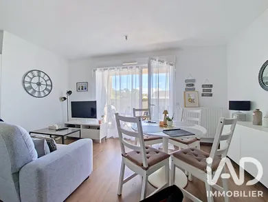 Appartement à Couëron (44220)
