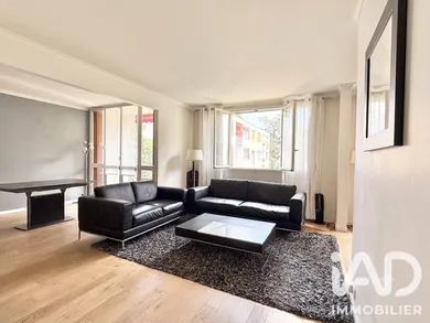 Apartment in Chilly-Mazarin (91380)