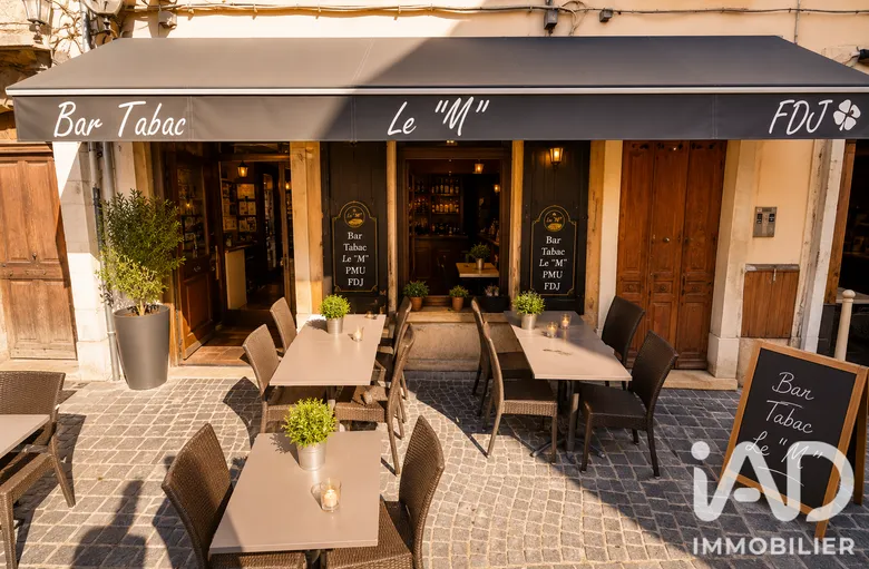 Murs commerciaux à Crémieu (38460) · 130 m² · 209 600 €