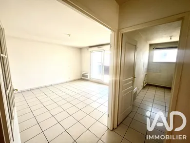 Appartement à Bordeaux (33100)