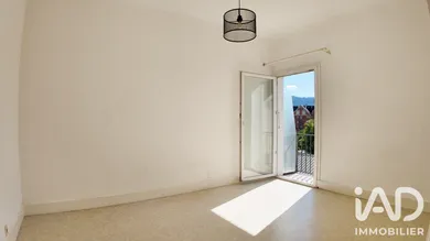 Appartement à Challes-les-Eaux (73190)