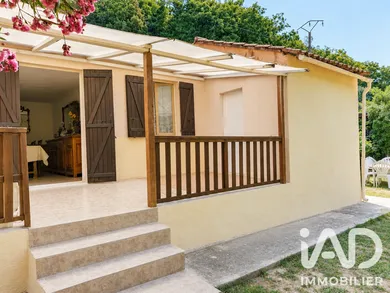 Maison à Cagnes-sur-Mer (06800)